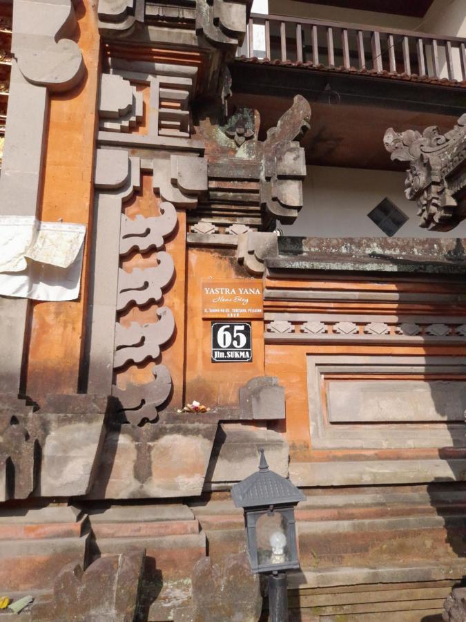 Yastra Yana Homestay Убуд Екстериор снимка
