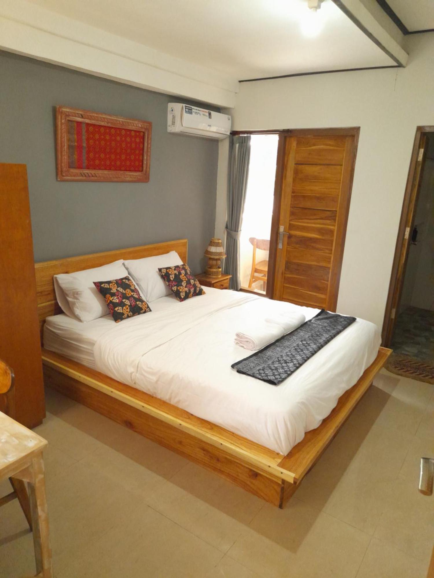 Yastra Yana Homestay Убуд Екстериор снимка