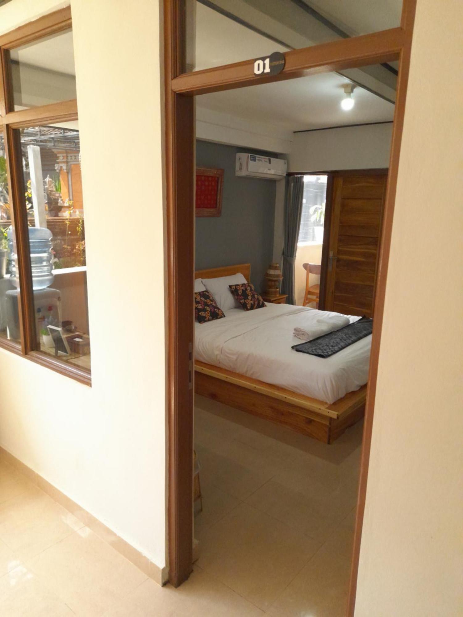 Yastra Yana Homestay Убуд Екстериор снимка